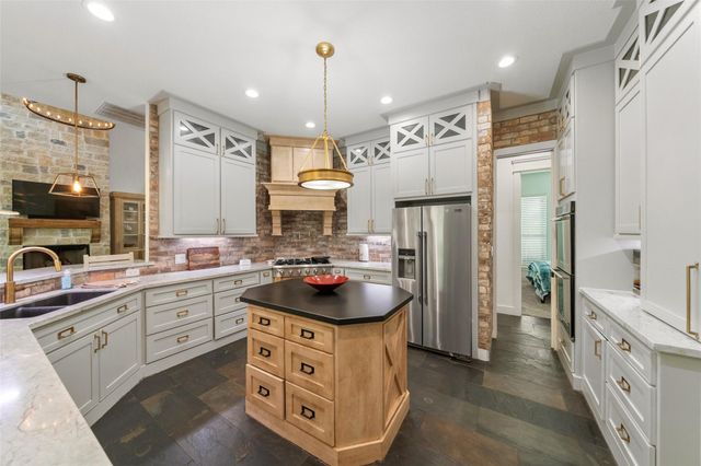 11406 Lilypad Court, Montgomery, TX 77356