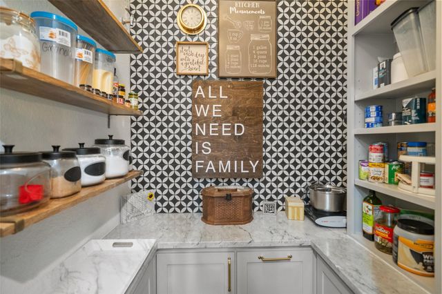 11406 Lilypad Court, Montgomery, TX 77356