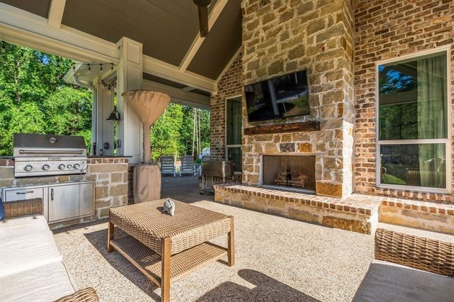 11406 Lilypad Court, Montgomery, TX 77356