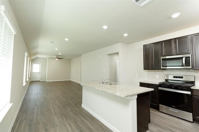 14039 Mount Hunter Drive, Willis, TX 77318