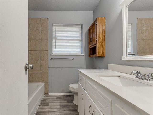 3020 SW 65th Place, Oklahoma City, OK 73159