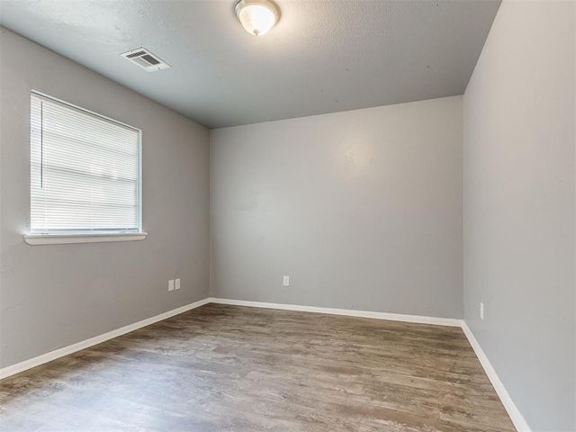 3020 SW 65th Place, Oklahoma City, OK 73159