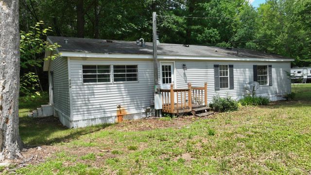 820 W Sand Beach Drive, Sanford, MI 48657