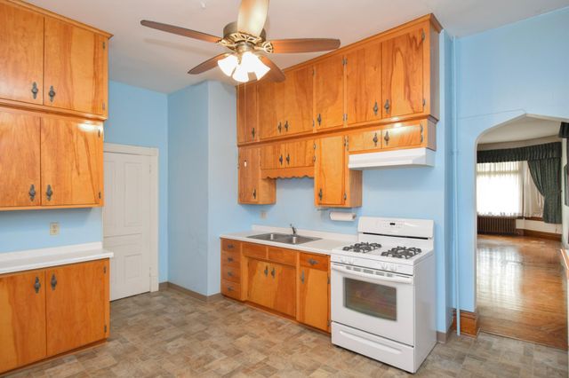 715 Margaret Street, Saint Paul, MN 55106