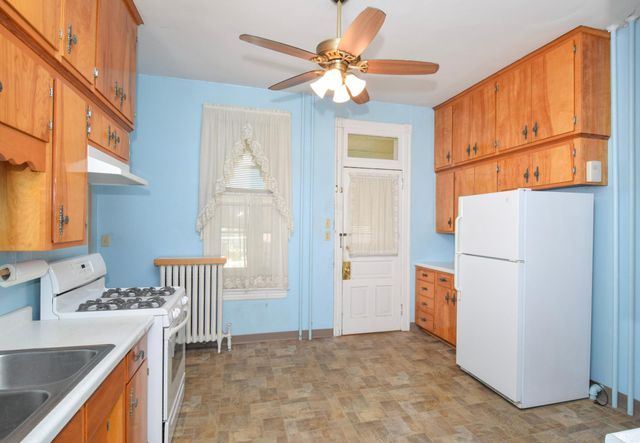 715 Margaret Street, Saint Paul, MN 55106
