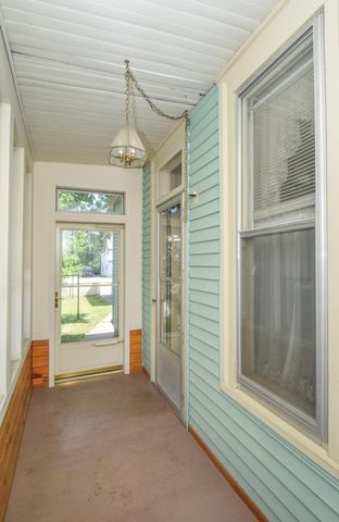 715 Margaret Street, Saint Paul, MN 55106