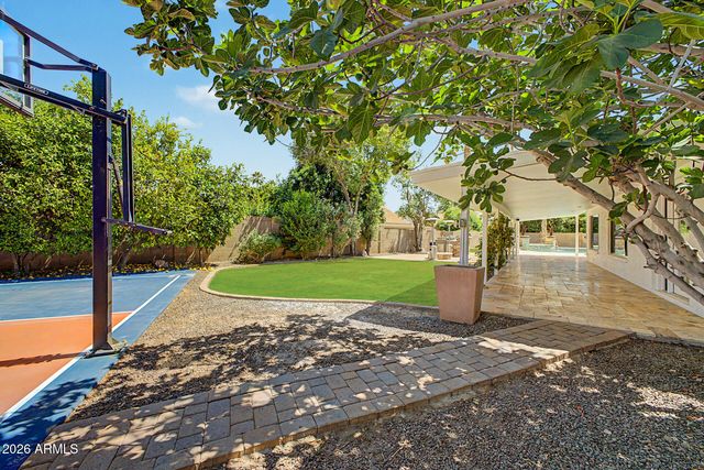 6020 E MARCONI Avenue, Scottsdale, AZ 85254