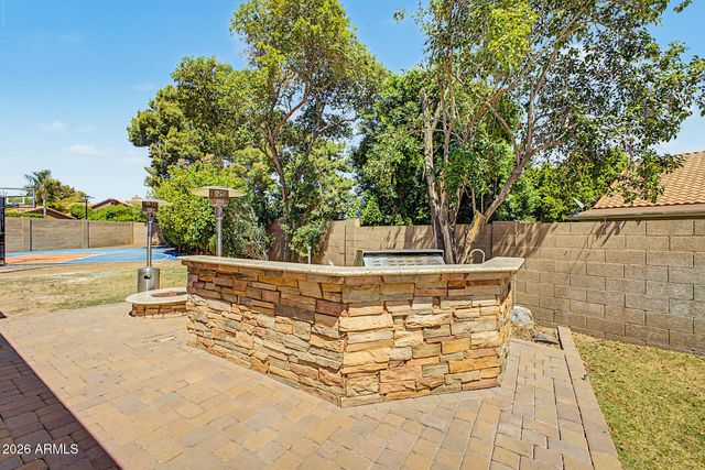 6020 E MARCONI Avenue, Scottsdale, AZ 85254