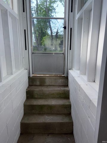 720 S Westwood Drive, Bloomington, IN 47403