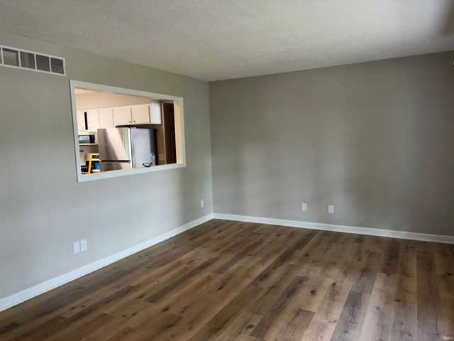 720 S Westwood Drive, Bloomington, IN 47403