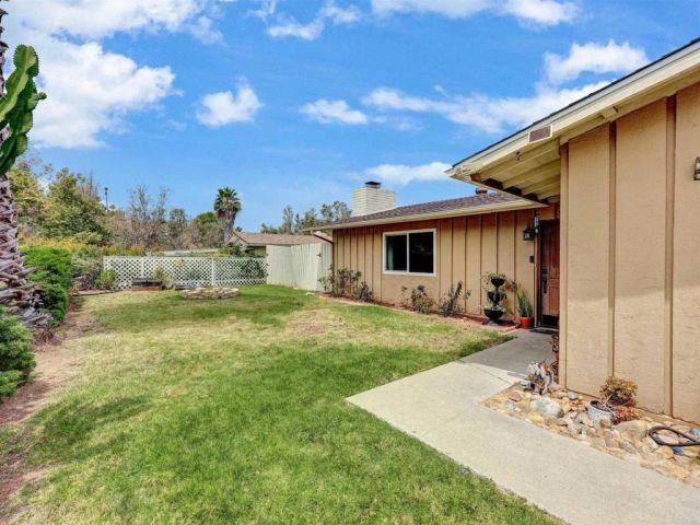 9512 Milden St, La Mesa, CA 91942