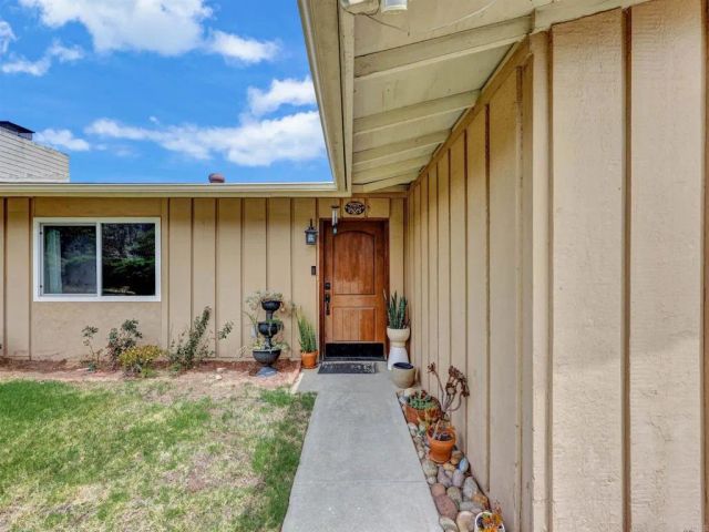 9512 Milden St, La Mesa, CA 91942