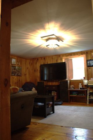 54 Assisqua Avenue, St. Johnsbury, VT 05819