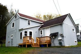 54 Assisqua Avenue, St. Johnsbury, VT 05819