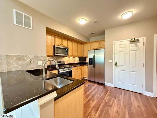 1420 Wharton Ct 1420, Riverdale Boro, NJ 07457