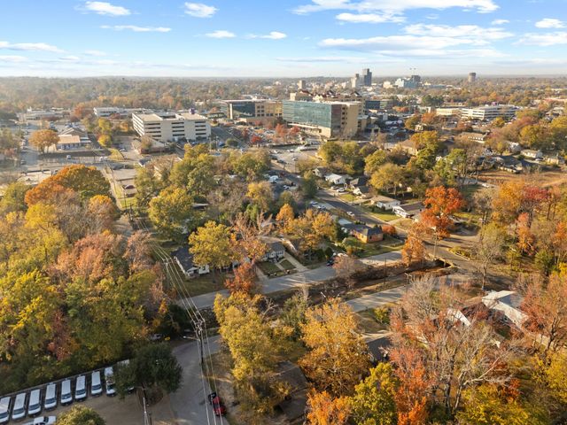 736 Crestway Drive, Tyler, TX 75701