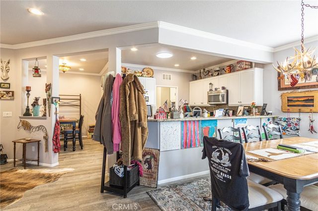 10468 Darby Road, Apple Valley, CA 92308