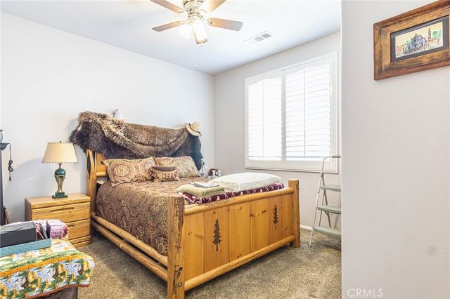 10468 Darby Road, Apple Valley, CA 92308