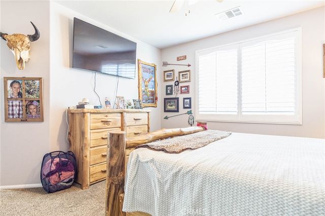 10468 Darby Road, Apple Valley, CA 92308