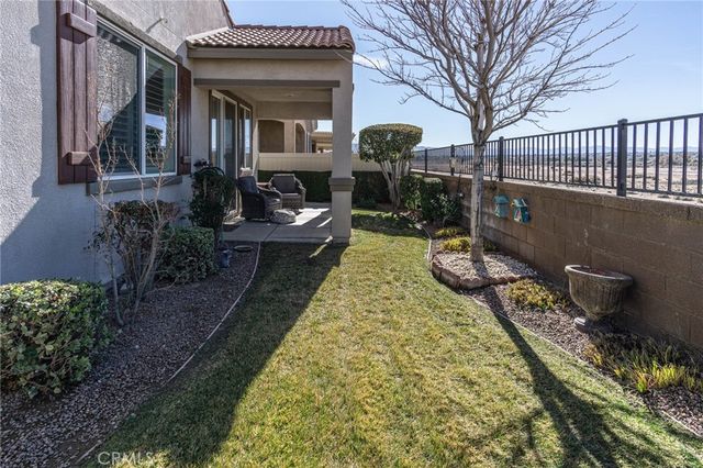 10468 Darby Road, Apple Valley, CA 92308