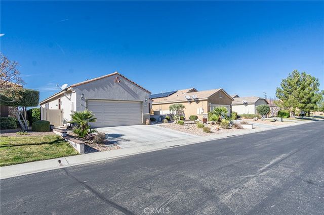 10468 Darby Road, Apple Valley, CA 92308