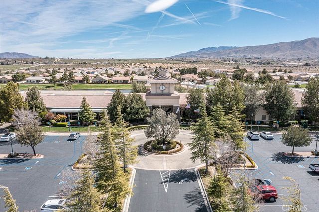 10468 Darby Road, Apple Valley, CA 92308