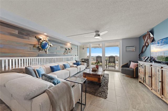 675 S GULFVIEW BOULEVARD 1108, Clearwater Beach, FL 33767