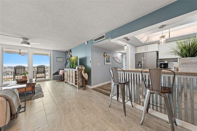675 S GULFVIEW BOULEVARD 1108, Clearwater Beach, FL 33767
