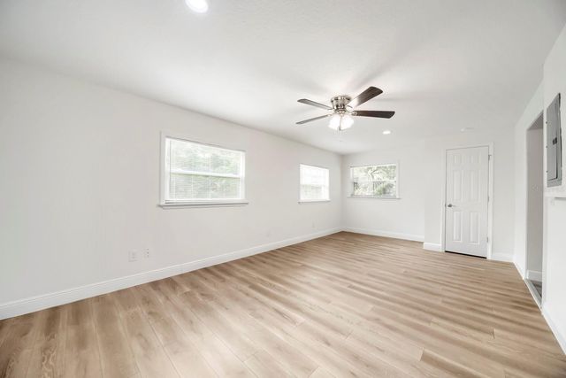 201 HAYS DRIVE, Sanford, FL 32771