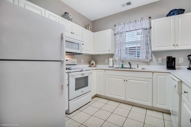 5801 Oyster Catcher Dr Unit 611, North Myrtle Beach, SC 29582