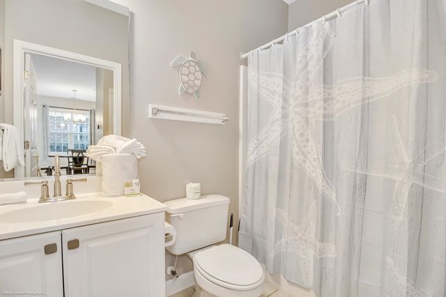 5801 Oyster Catcher Dr Unit 611, North Myrtle Beach, SC 29582