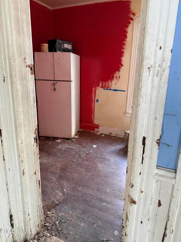 942 Emmett Street, Schenectady, NY 12307