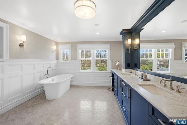 46 Park Street, Tenafly, NJ 07670
