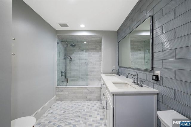 46 Park Street, Tenafly, NJ 07670