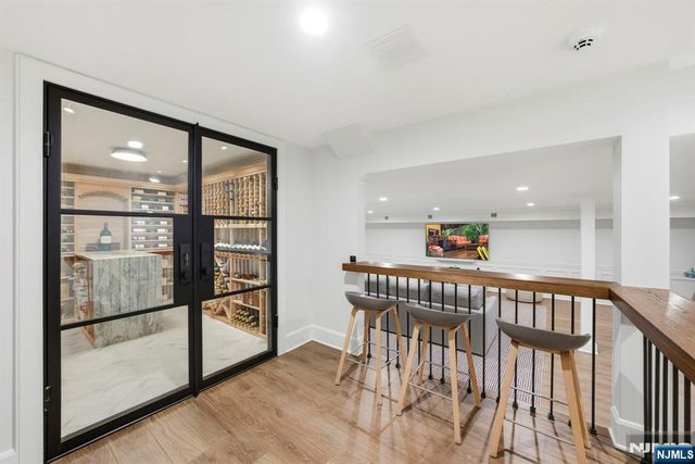 46 Park Street, Tenafly, NJ 07670