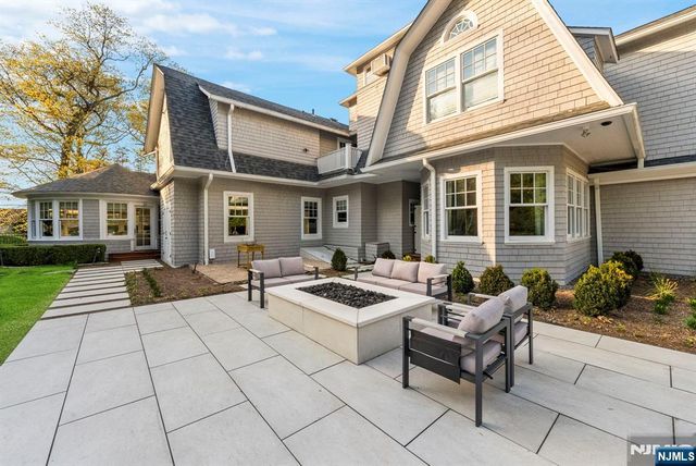 46 Park Street, Tenafly, NJ 07670