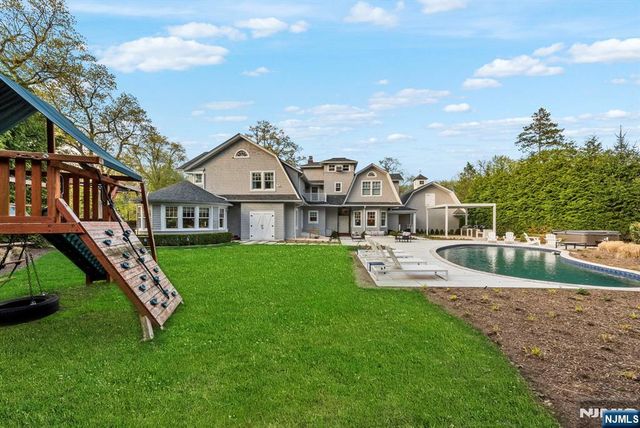 46 Park Street, Tenafly, NJ 07670