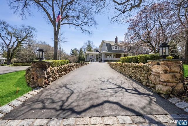 46 Park Street, Tenafly, NJ 07670