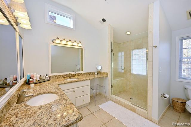 533 Westwood Drive, Birmingham, MI 48009