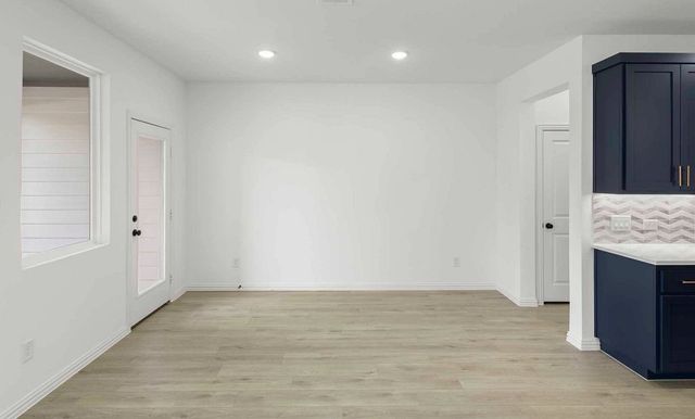 2517 Lost Maples Lane, Dallas, TX 75228