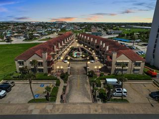 7312 Seawall Boulevard 124, Galveston, TX 77551