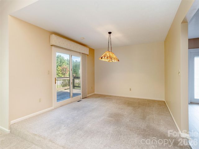 504 Crooked Creek Road, Hendersonville, NC 28739