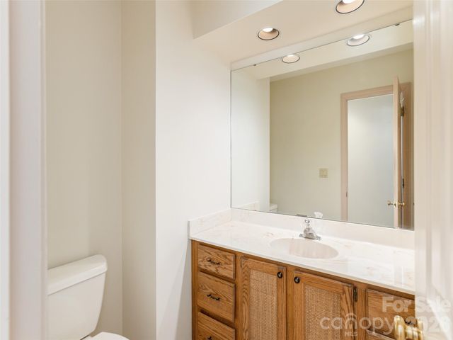 504 Crooked Creek Road, Hendersonville, NC 28739