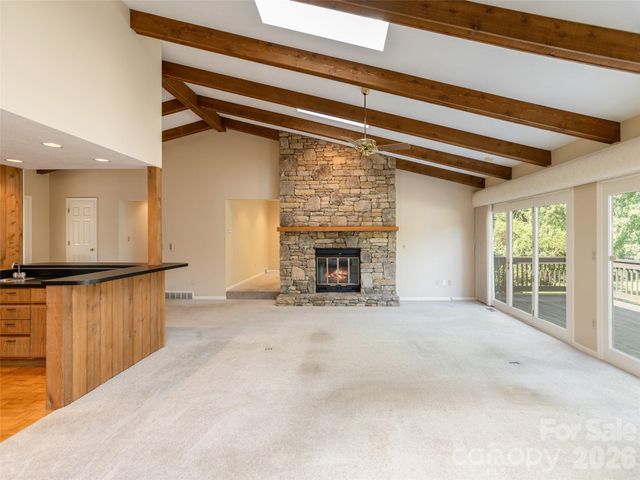 504 Crooked Creek Road, Hendersonville, NC 28739
