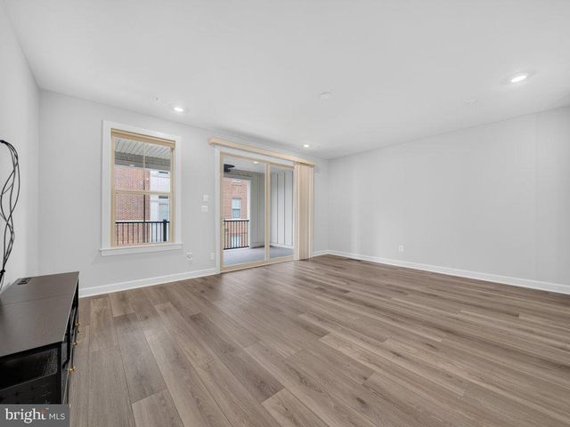 3824 TUSSICA WAY, Fairfax, VA 22030