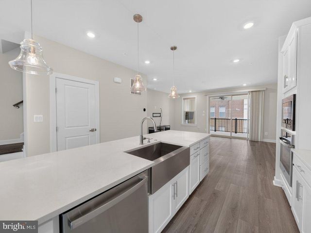 3824 TUSSICA WAY, Fairfax, VA 22030