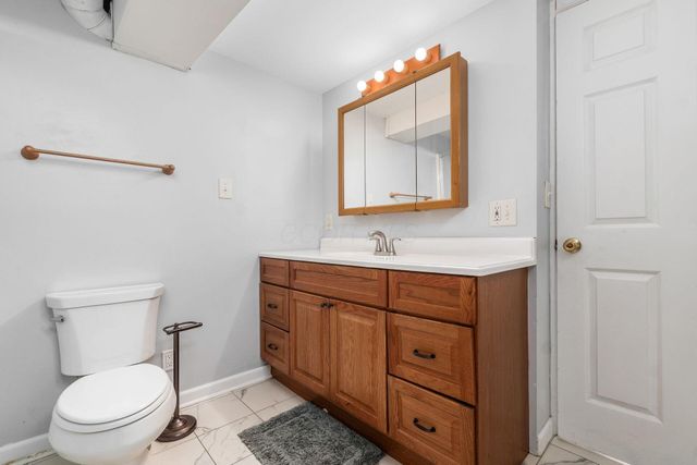 720 S Hampton Road, Columbus, OH 43213