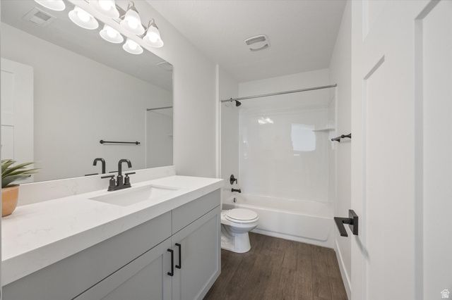 4695 E BREEZY PATCH RD, Eagle Mountain, UT 84005