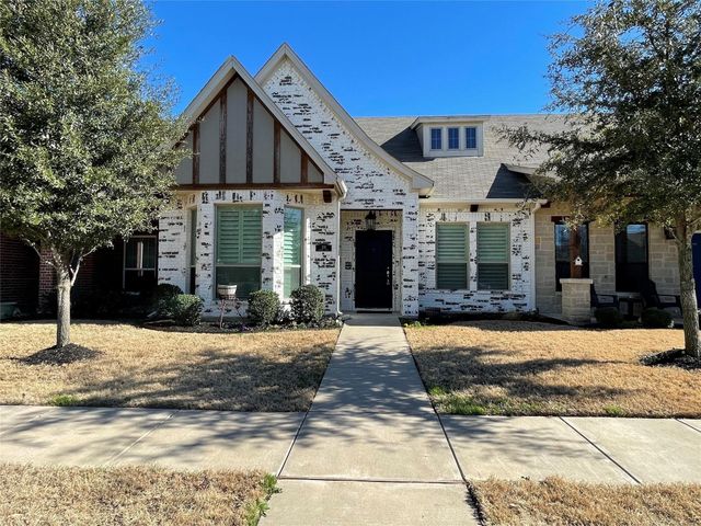 319 Tinker Trail, Burleson, TX 76028
