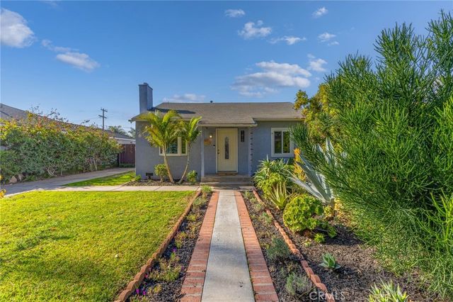 1410 S Olive, Santa Ana, CA 92707